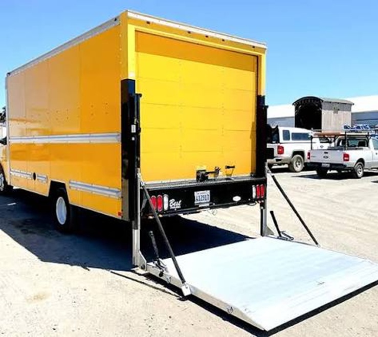 Liftgate Gallery Image 3
